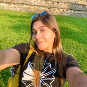 Babysitter in San Pedro: Karla Catalina