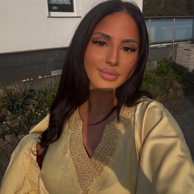 Babysitter in Herne: Sude Gül