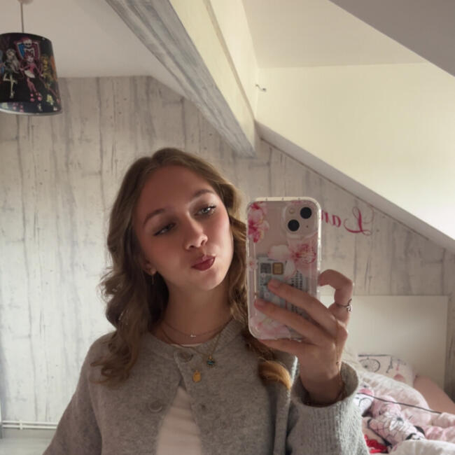 Babysitter in Willerwald: Lana