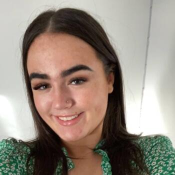Babysitter in Sixmilebridge: Emma