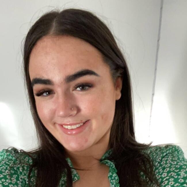 Babysitter in Sixmilebridge: Emma