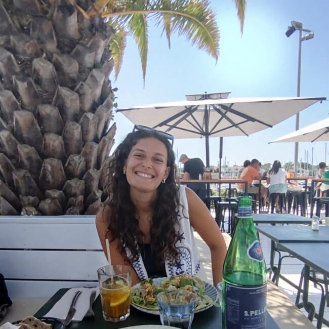 Babysitter in Ouistreham: Maïa