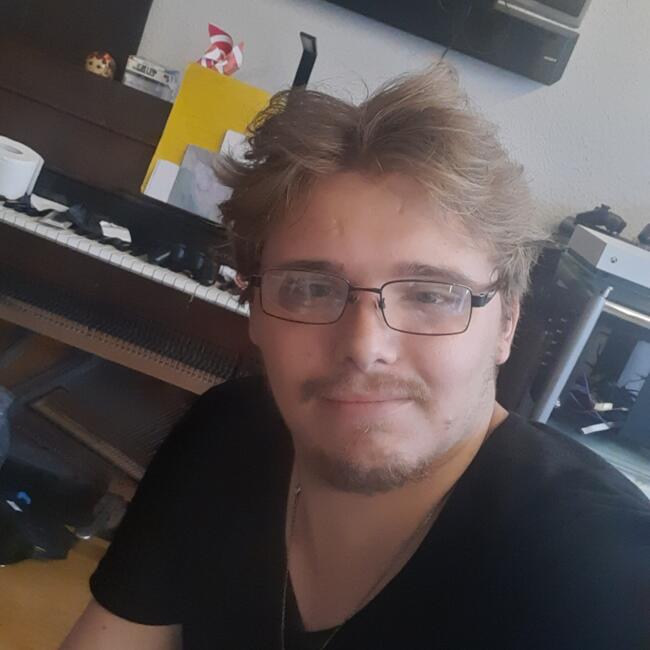 Babysitter in Bielefeld: Adrian