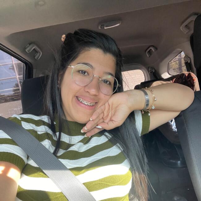 Babysitting job in San Antonio: Alejandra