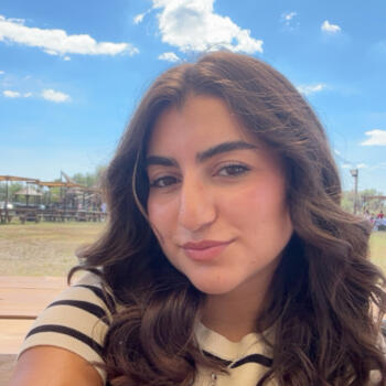 Babysitter in Naples: Irene