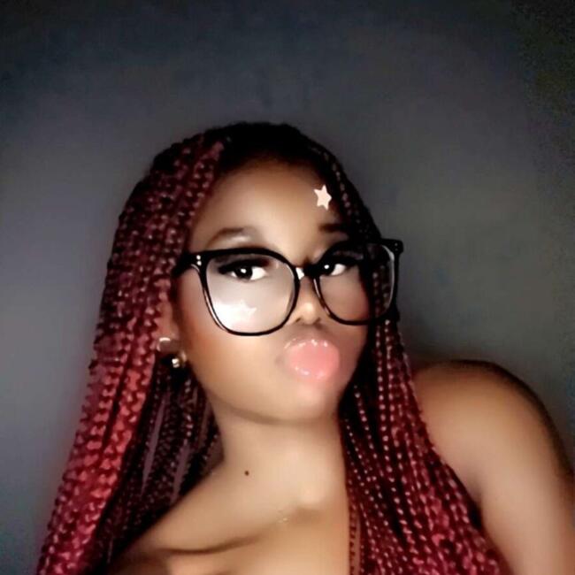 Babysitter in Nantes: Ornella