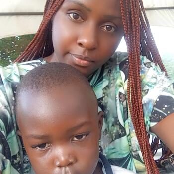 Babysitter in Kawanda (Wakiso District): Nampewo