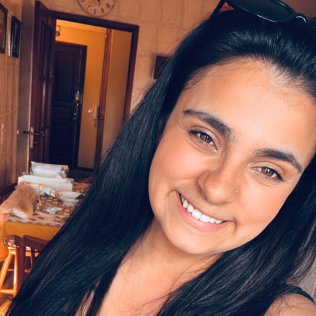 Babysitter in Porto: Ana