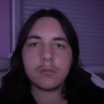 Babysitter in Hérouville-Saint-Clair: Kélyan