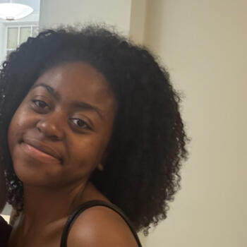 Babysitter in Antony: Sarah