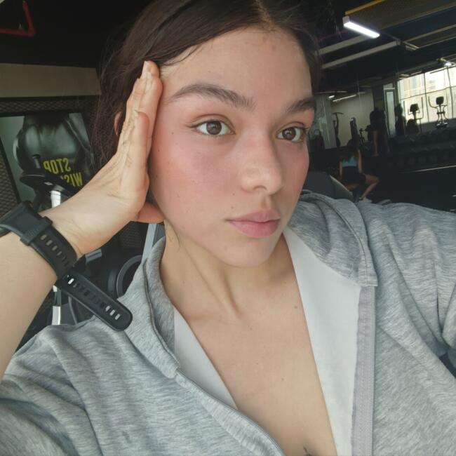 Babysitter in Dubai: Jessica