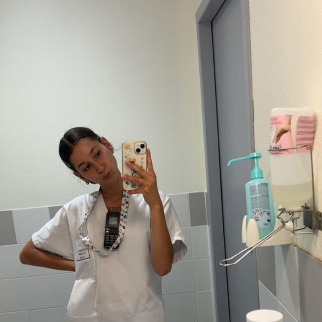 Babysitter in Toulouse: Jo-anne