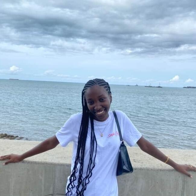 Babysitter in Covilha: Luana