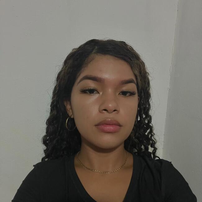 Babysitter in San Miguelito: Ana