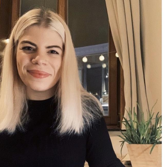 Babysitter in Löwen: Loes