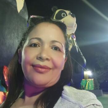 Niñera en Maracay: Luisa