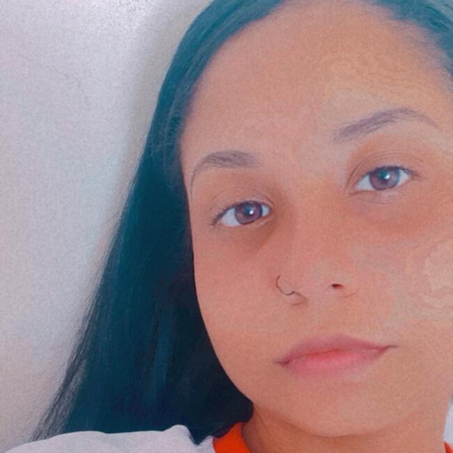 Babysitter in Praia Grande: Viviane