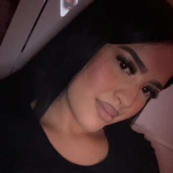 Babysitter Lyon: Camelia