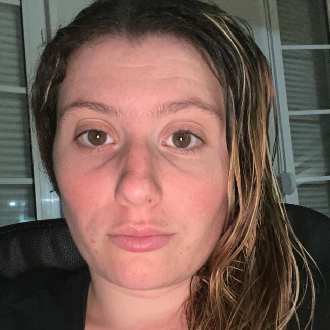 Babysitter in Dijon: Noemie