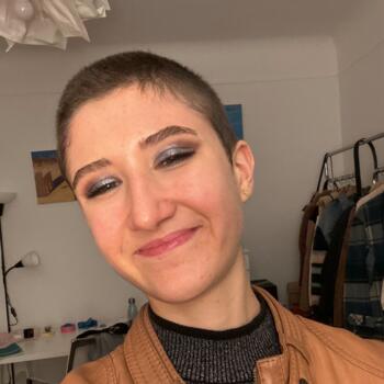 Babysitter in Sandillon: Ninon