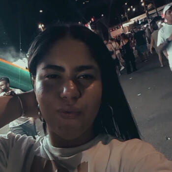 Babysitter in São Paulo: Camila
