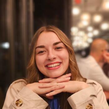 Babysitter Le Mans: Alyssa