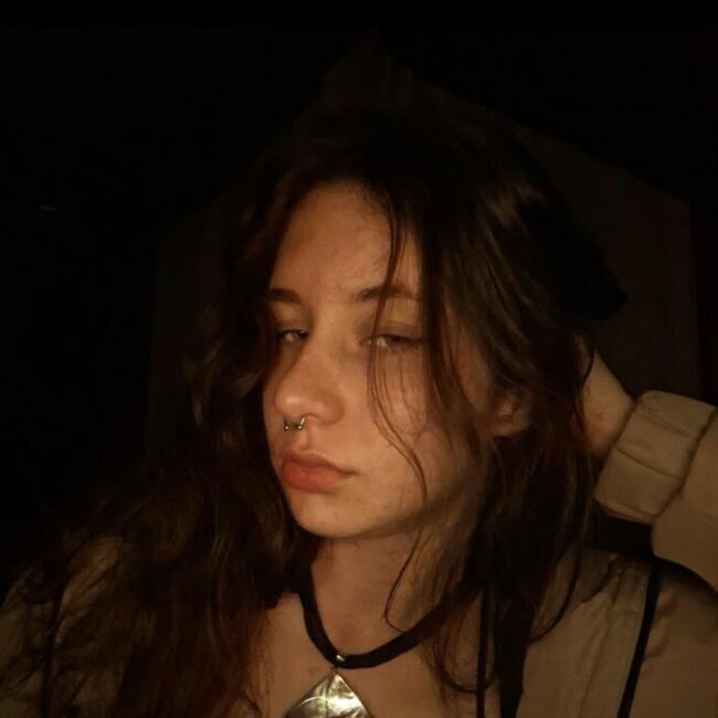 Babá em Bombinhas: Luiza