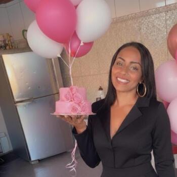 Babysitter in Brasília: Gratiane