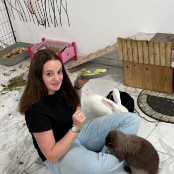 Babysitter in Bruges: Nina