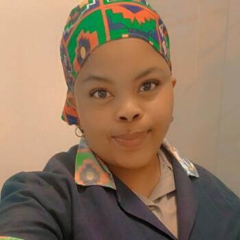Babysitting job in Johannesburg South: babysitting job Nomusa Sinethemba