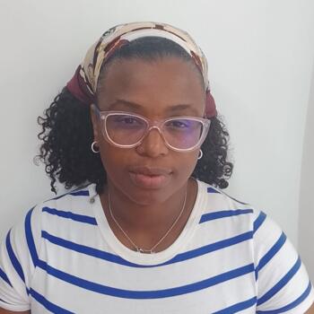 Babysitter em Amadora: Lenise