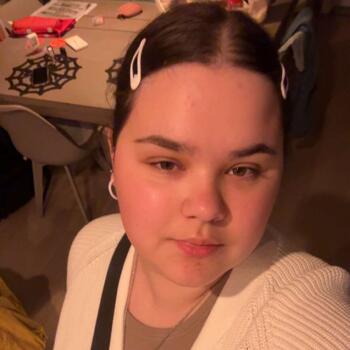 Babysitter in Flémalle: Amandine