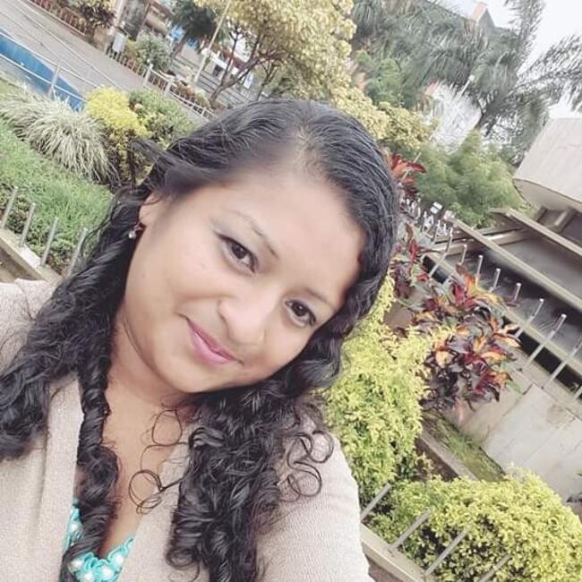 Niñera en Santo Domingo de los Colorados: Isabel