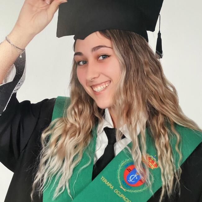 Babysitter in Moraleja de Enmedio: Andrea