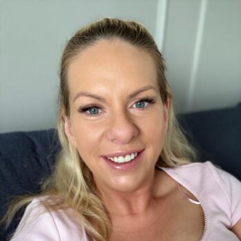 Babysitting job in Claregalway: babysitting job Lourena