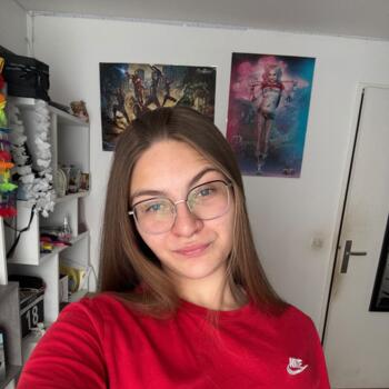 Babysitter in Courcouronnes: Ambre