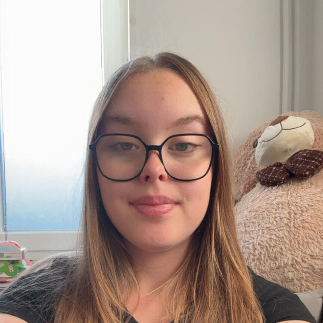 Babysitter in Rouvroy: Léa