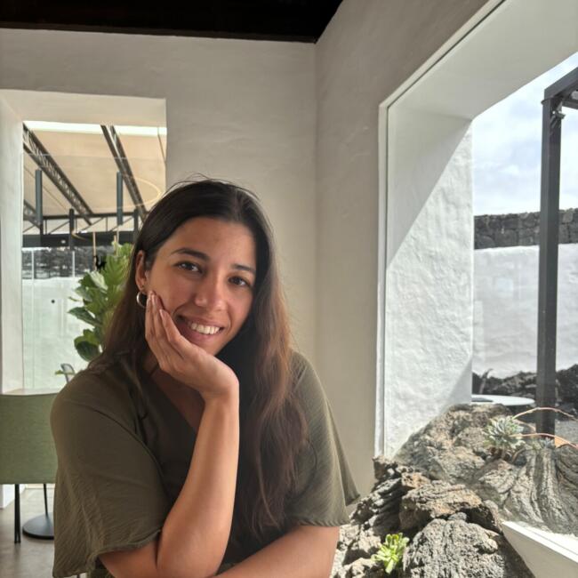 Babysitter in Santa Cruz de Tenerife: Violeta