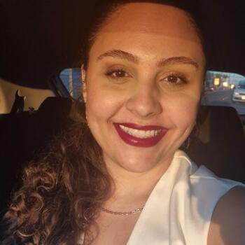 Babysitter in Joinville: Maria Paula