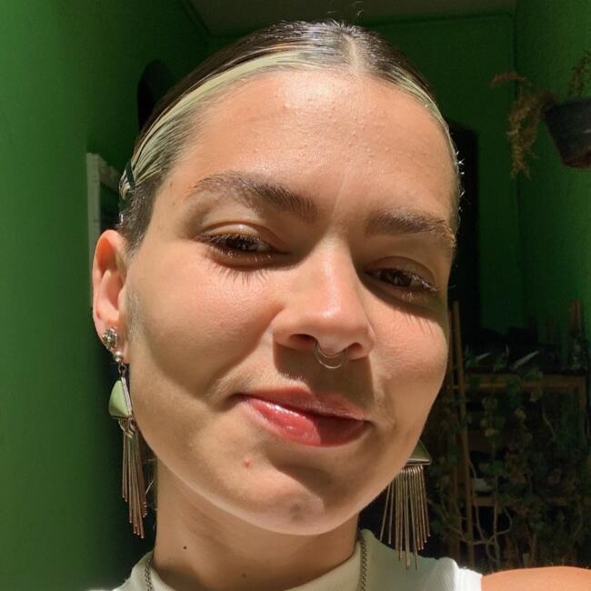 Babysitter in São Paulo: Camila