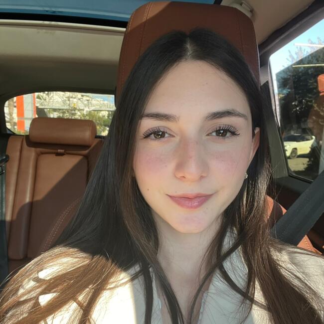 Babysitter in Rome: Zeynep
