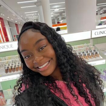 Babysitter in Sauk Village: Cailyn