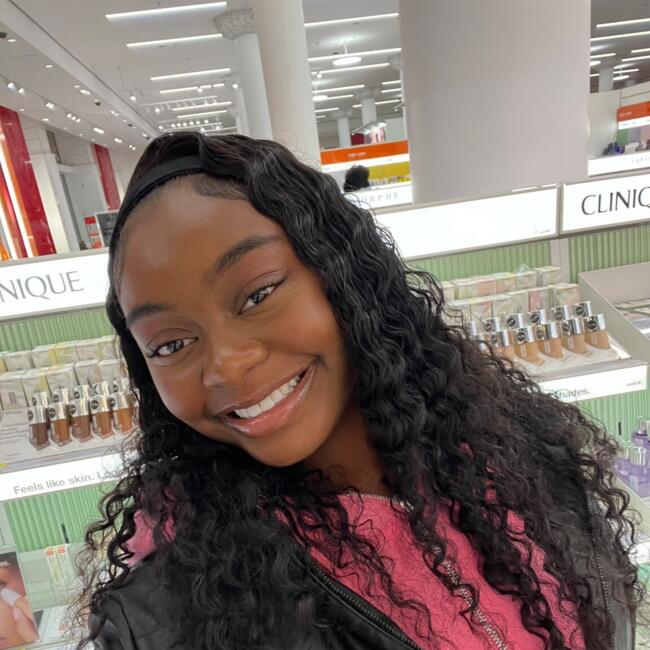 Babysitter in Sauk Village: Cailyn