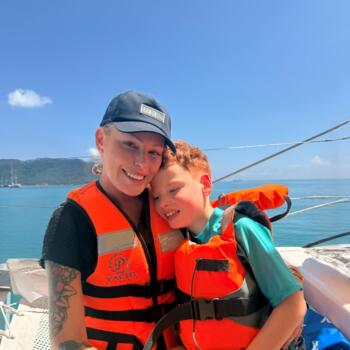 Babysitting job in Singapore: babysitting job Danae