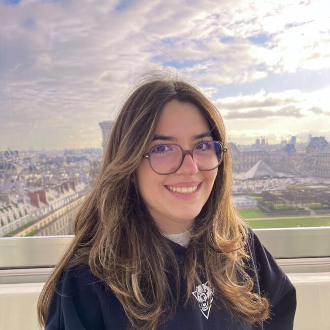 Babysitter in Le Versoud: Julie