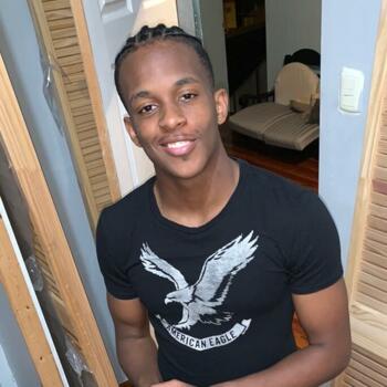 Babysitting job in Carapo: babysitting job Jadon