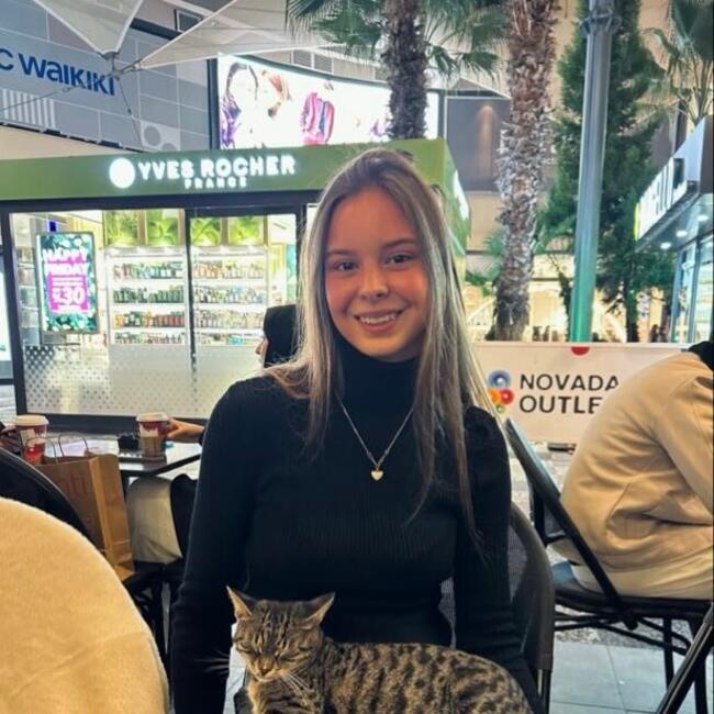 Babysitter in Harelbeke: Mare