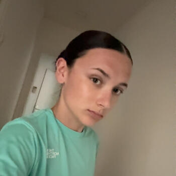 Babysitter in Lorient: Louanne
