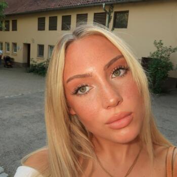 Babysitter in Meckenheim: Viv