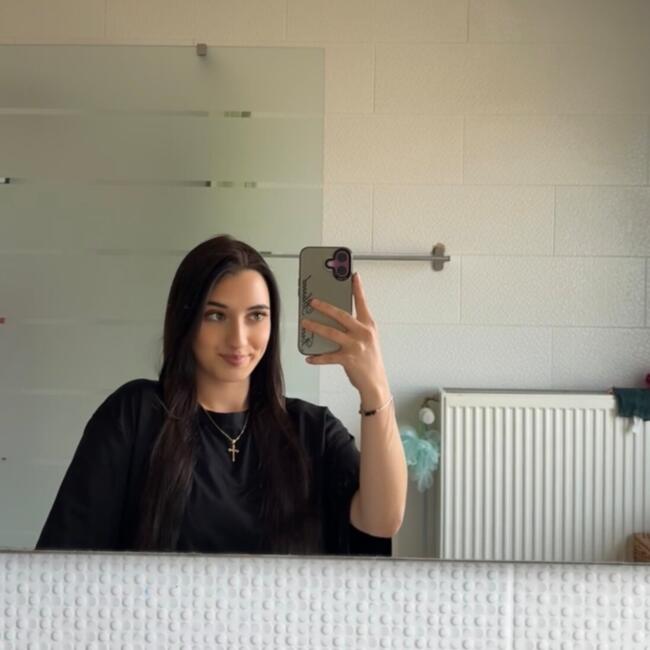 Babysitter in Merchtem: Elen